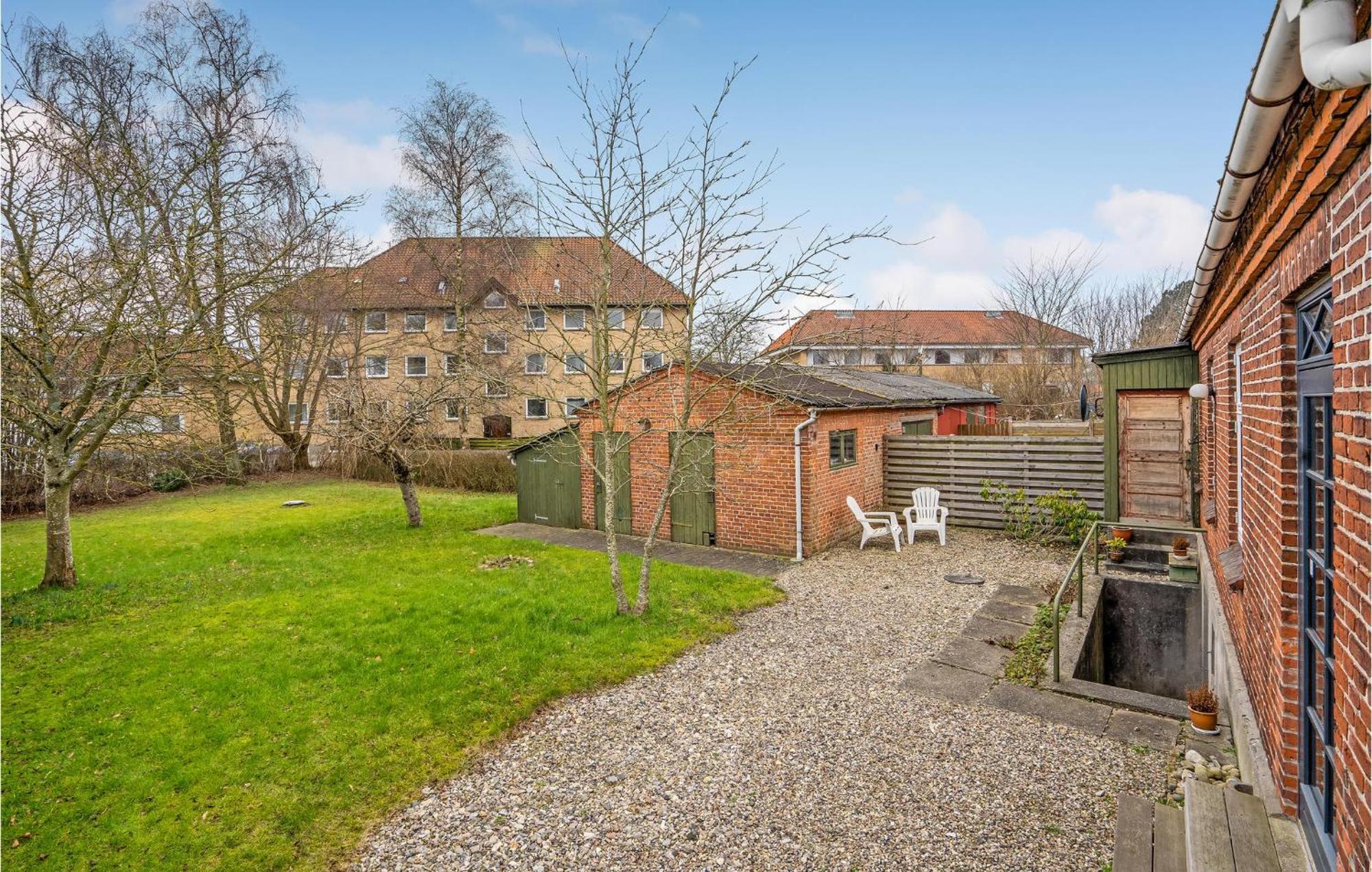 Lovely Home In Sonderborg With Kitchen Luaran gambar